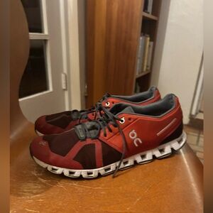 On Cloud Men's Red Running shoes size 10.5